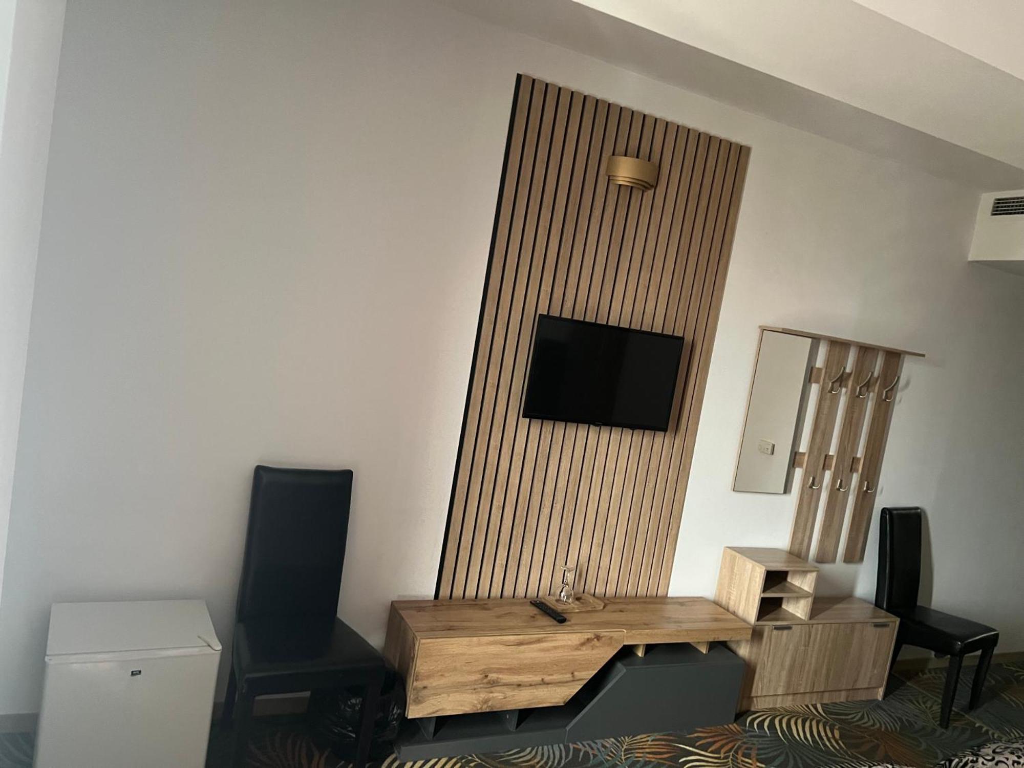 Hotel Sydney Craiova Exterior foto
